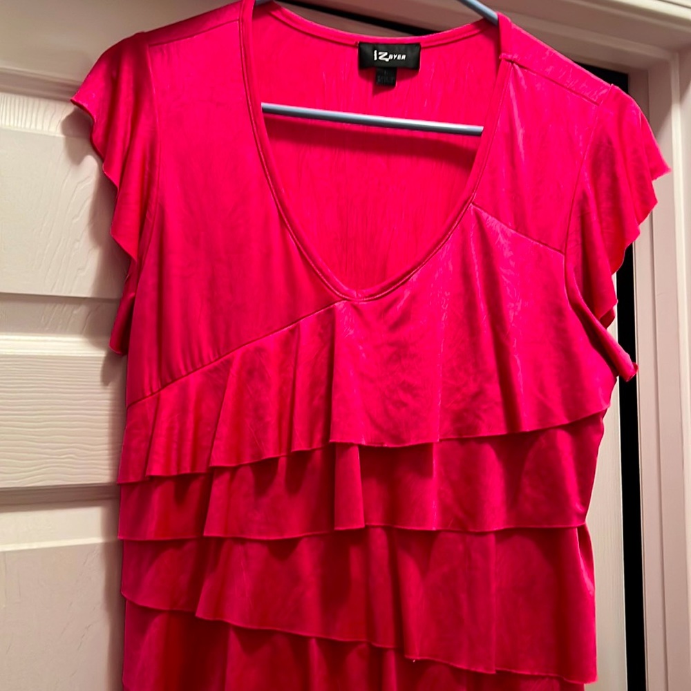 Women’s pleated short sleeve blouse